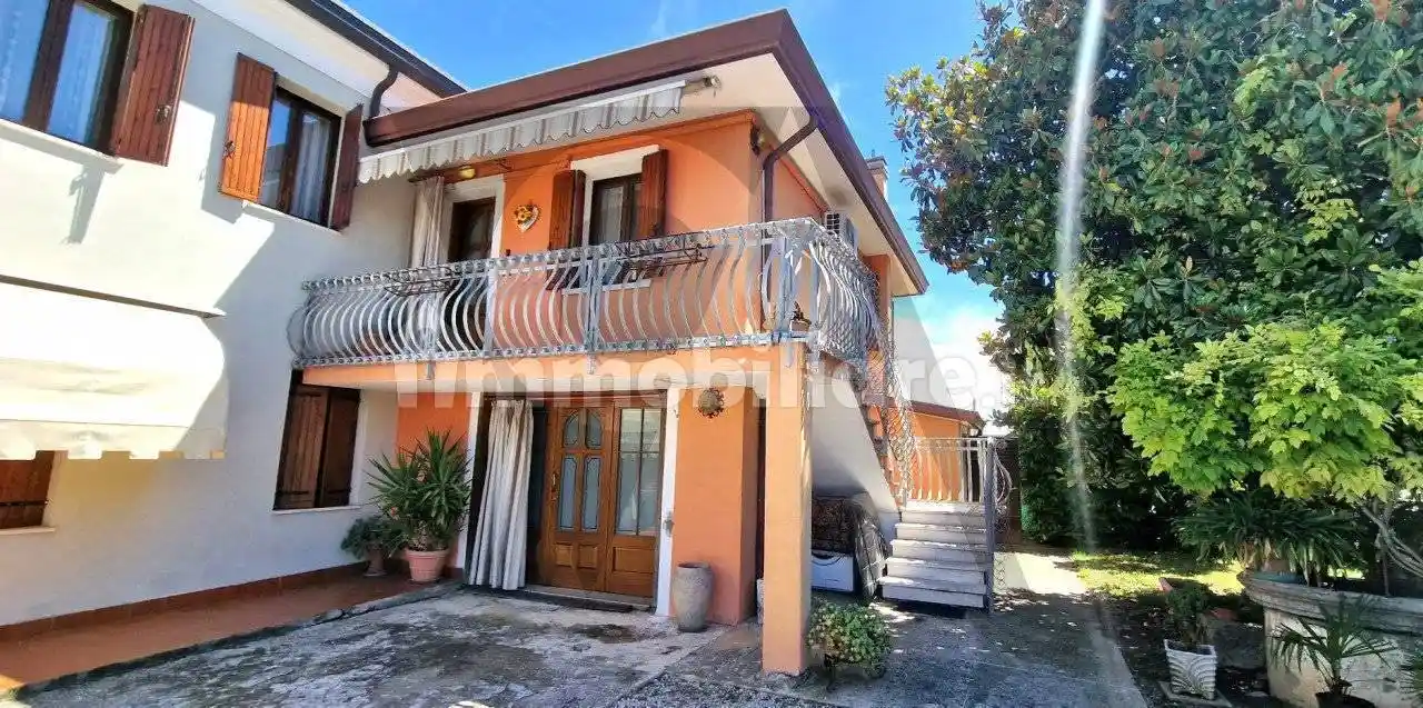 Villa in vendita a San Giorgio delle Pertiche