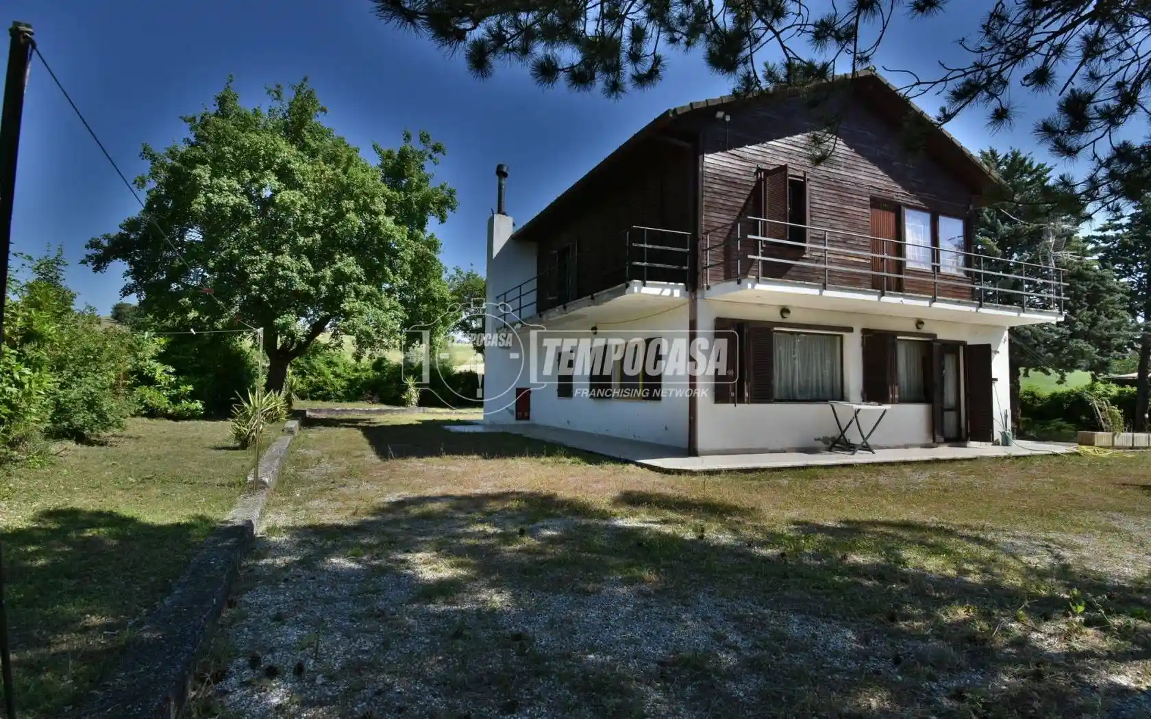 Casa indipendente in vendita a Tolentino