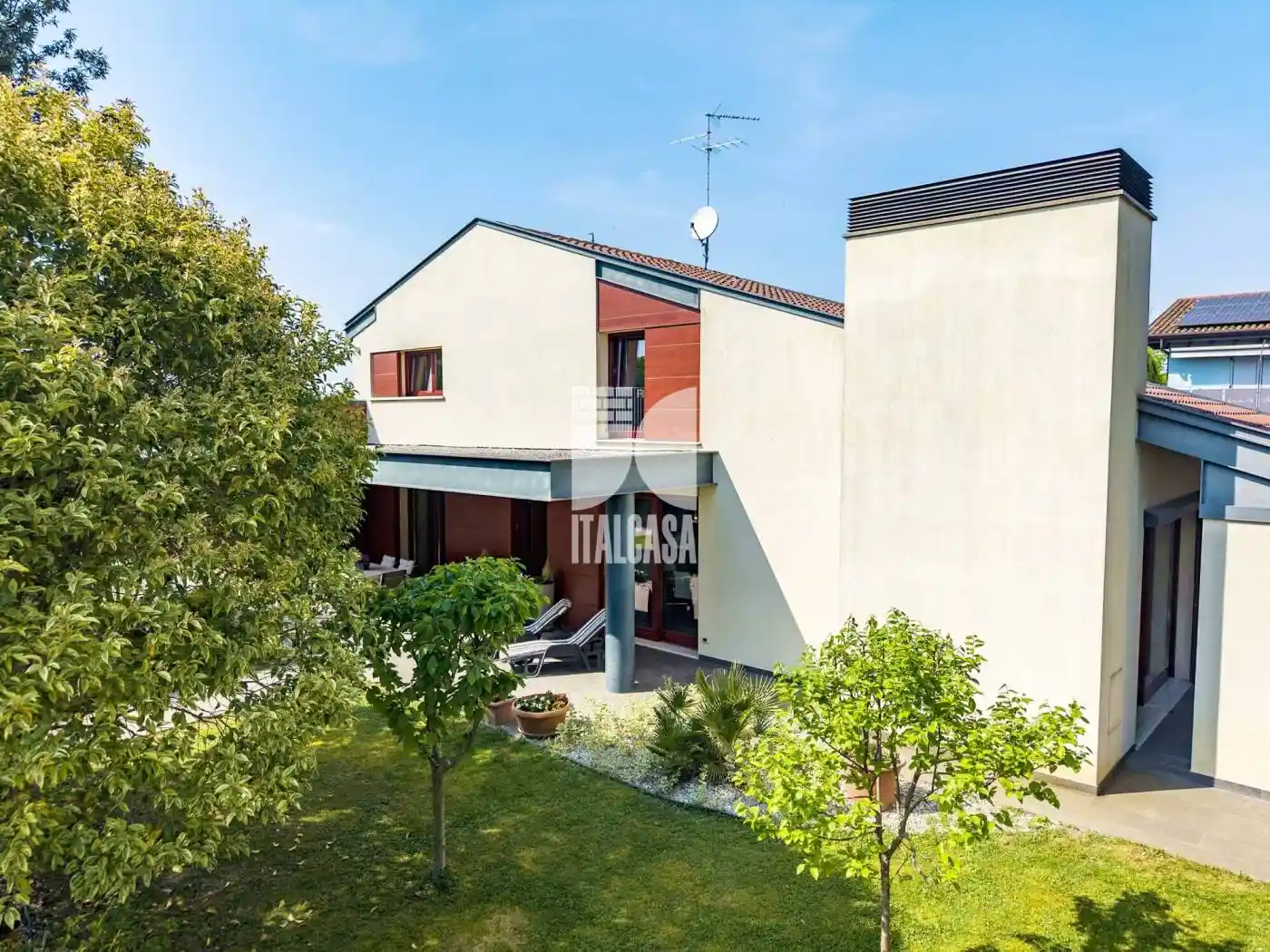 Villa in vendita a Mantova