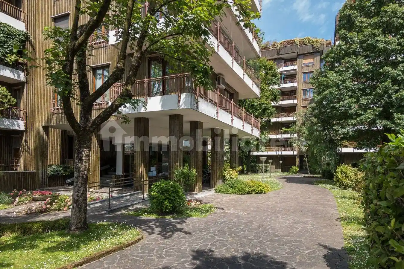 Appartamento in vendita a Monza