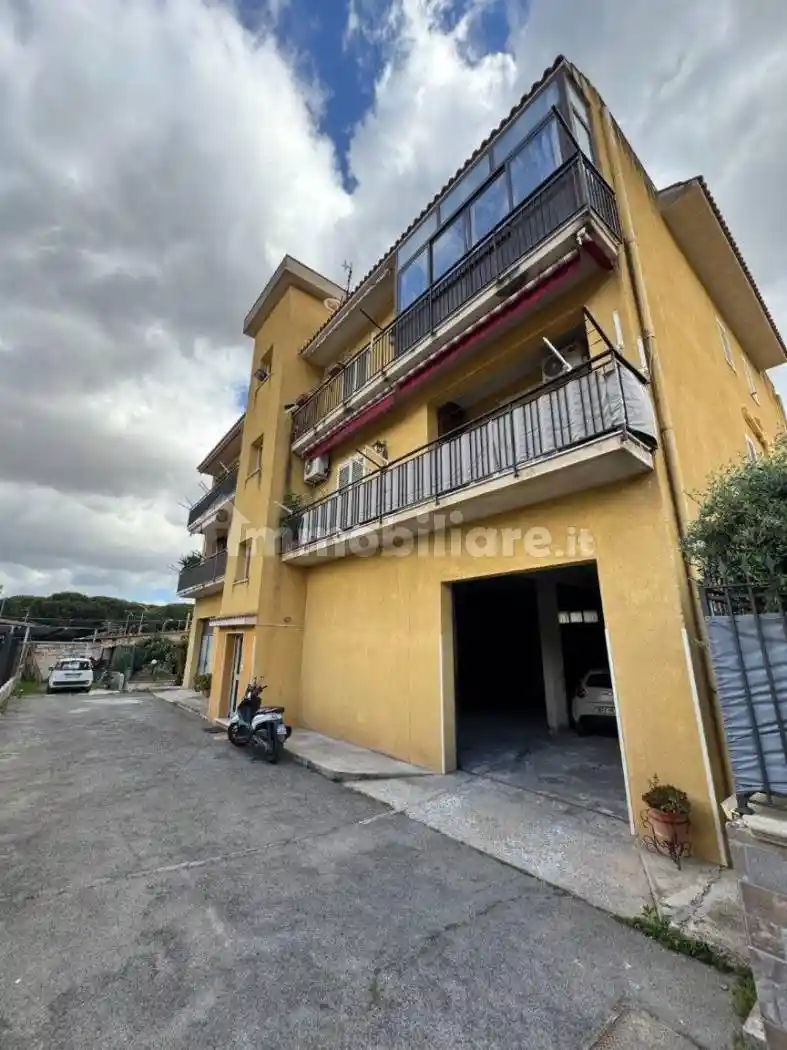 Appartamento in vendita a Palermo