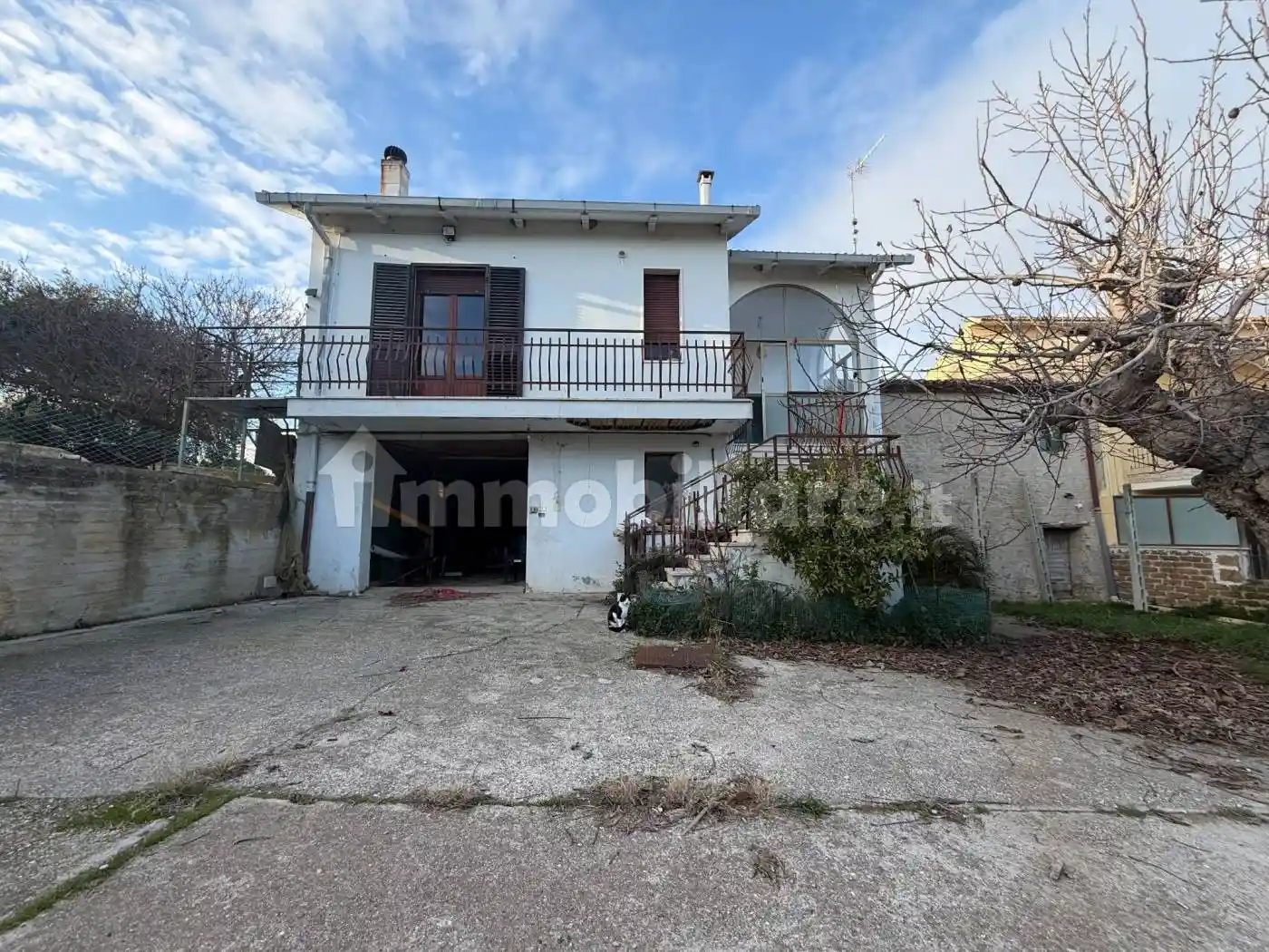 Rustico - Casale in vendita a Cupra Marittima