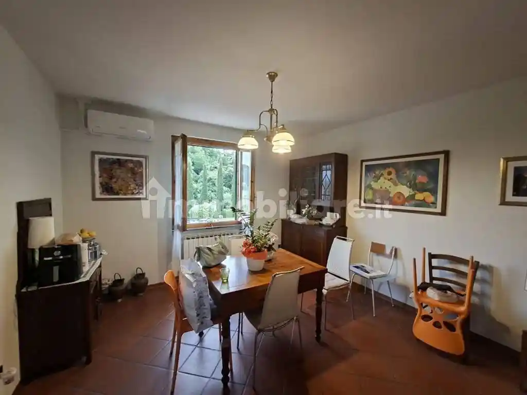 Appartamento in affitto a Bucine