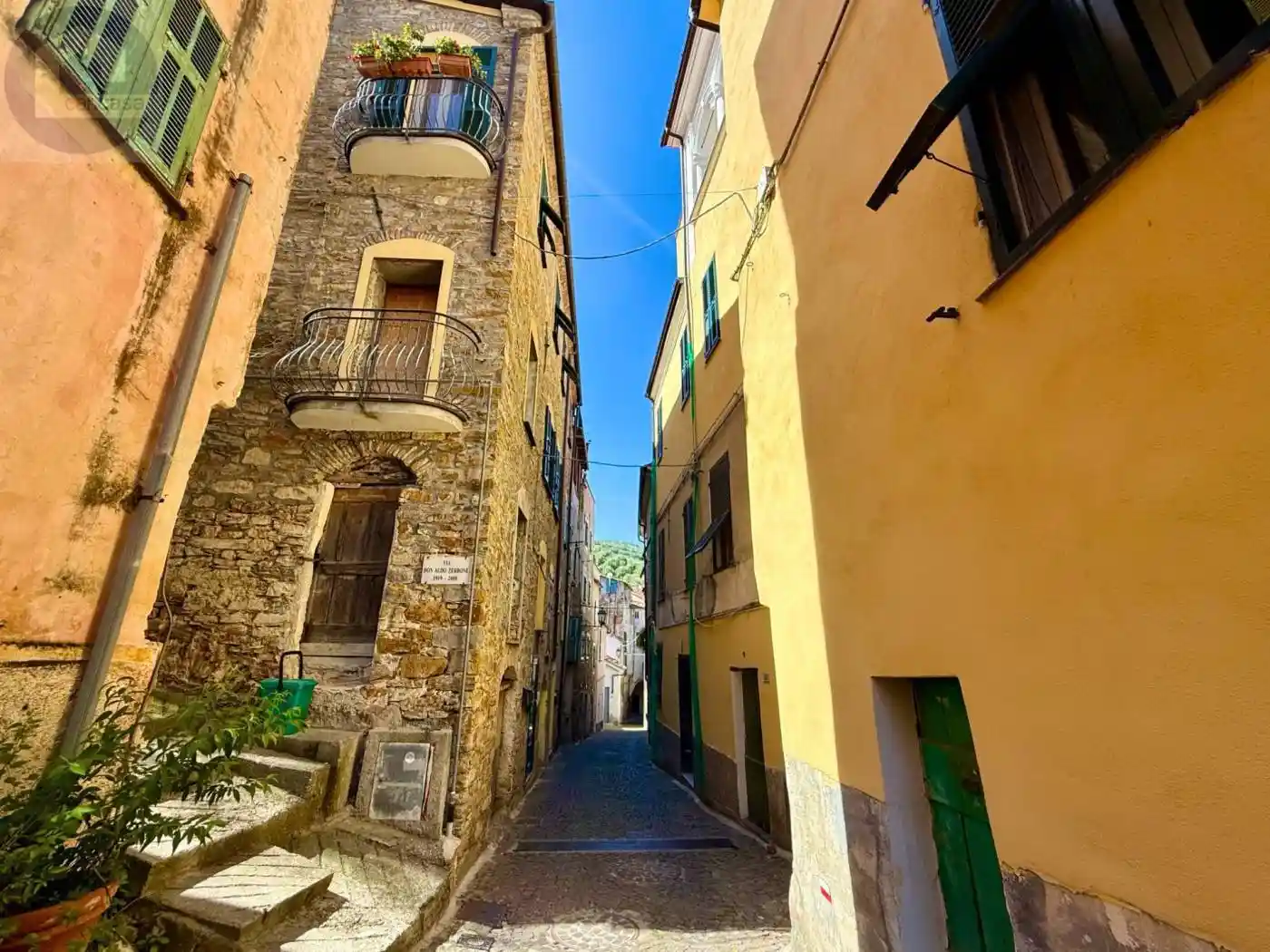 Appartamento in vendita a Imperia