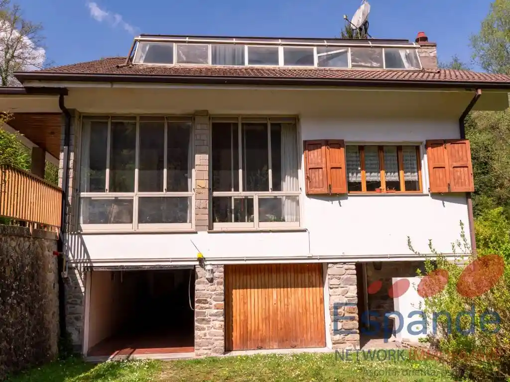 Villa in vendita a Alto Reno Terme