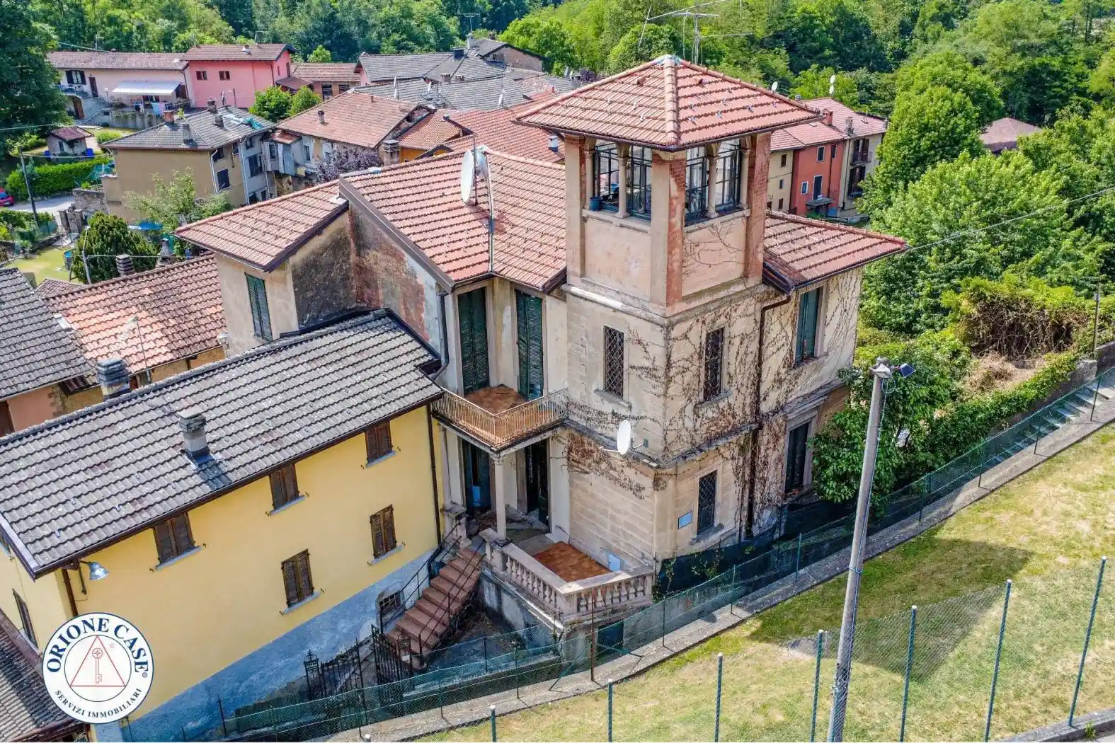 Casa indipendente in vendita a Valganna