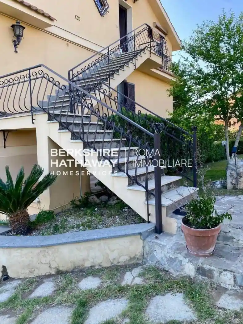 Villa in vendita a Roma
