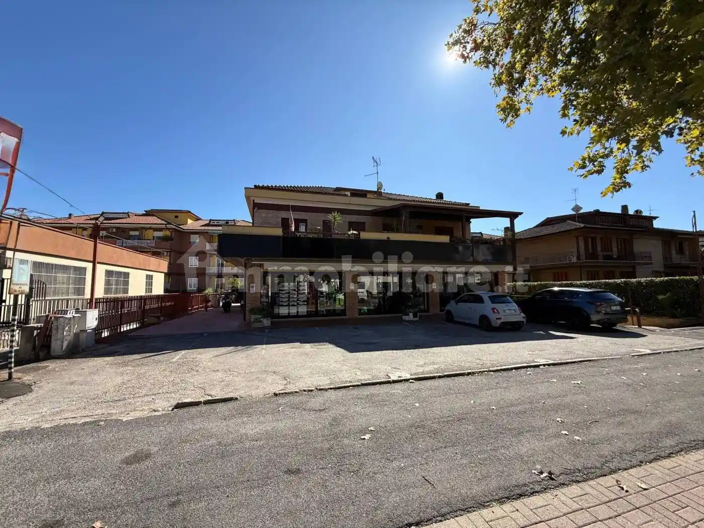 Palazzo - Edificio in vendita a Latina