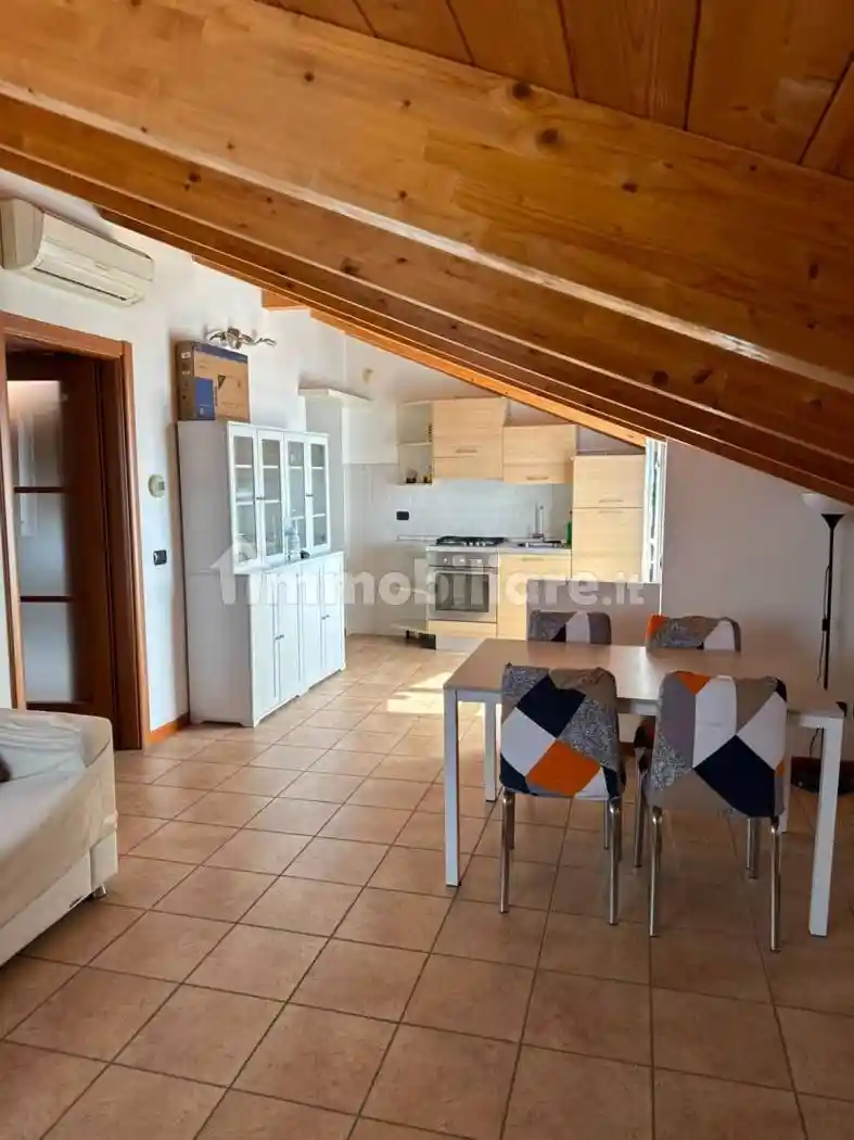 Appartamento in affitto a Voghera