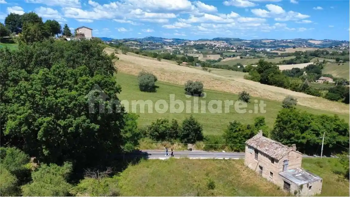 Rustico - Casale in vendita a Monte Giberto