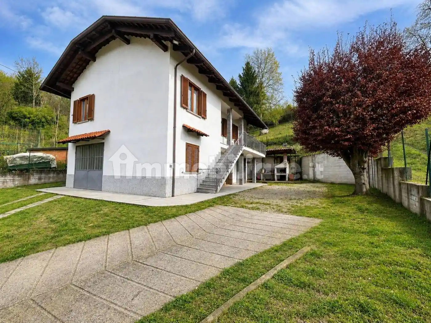Villa in vendita a Canale