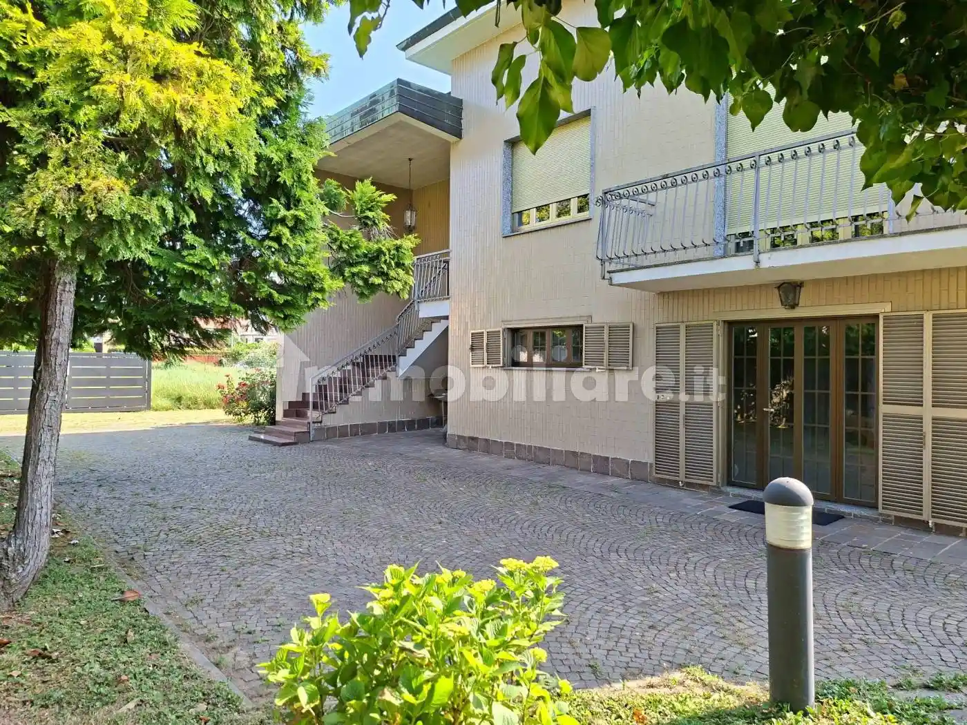 Villa in vendita a Venegono Inferiore