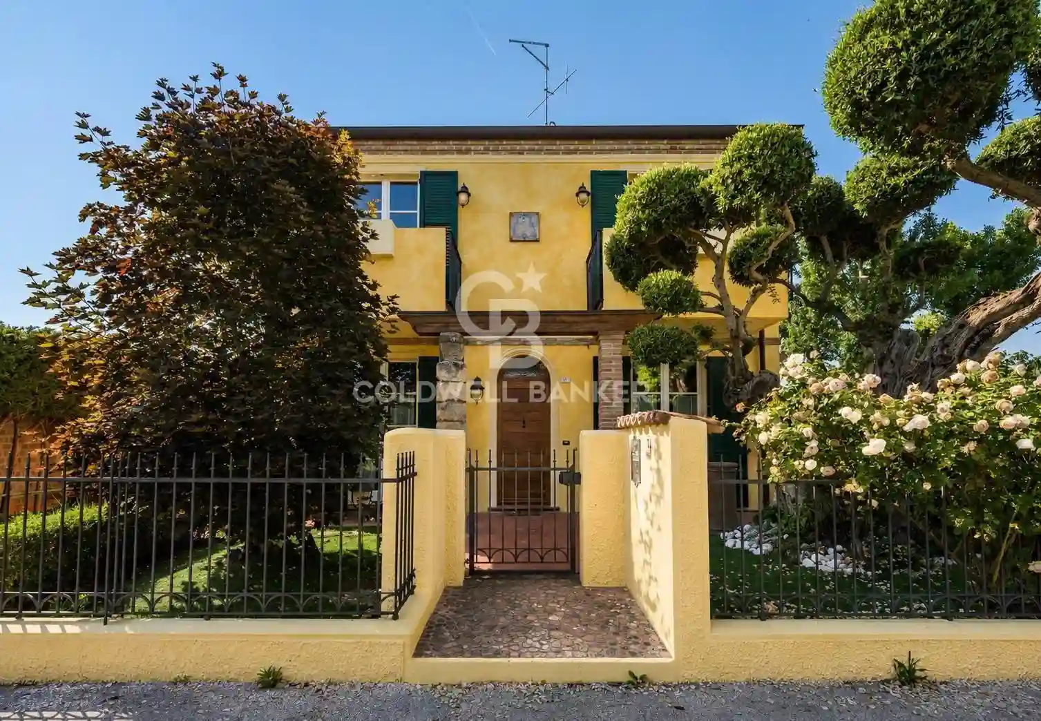 Villa - foto 2