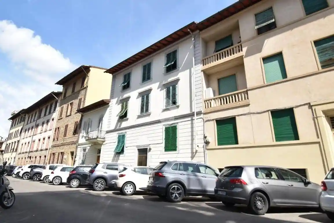 Appartamento in vendita a Firenze