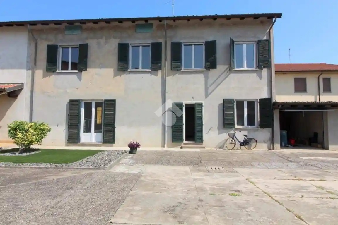 Rustico - Casale in vendita a Castiglione d'Adda