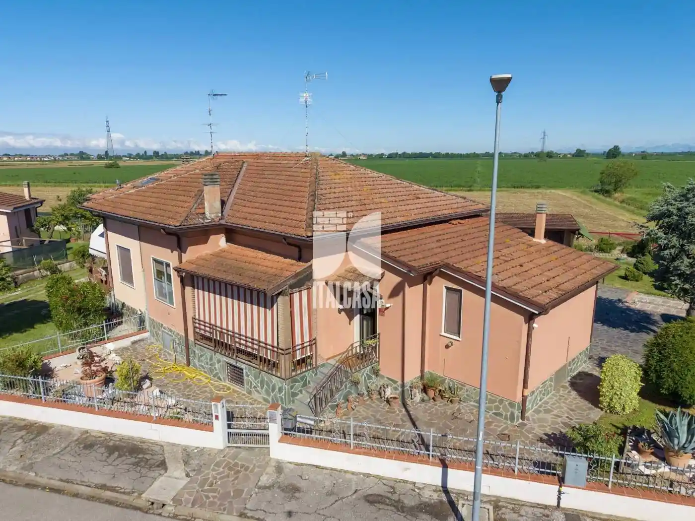 Villa in vendita a Porto Mantovano