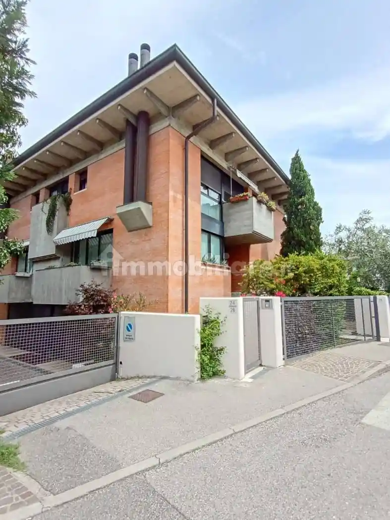 Villa in vendita a Verona