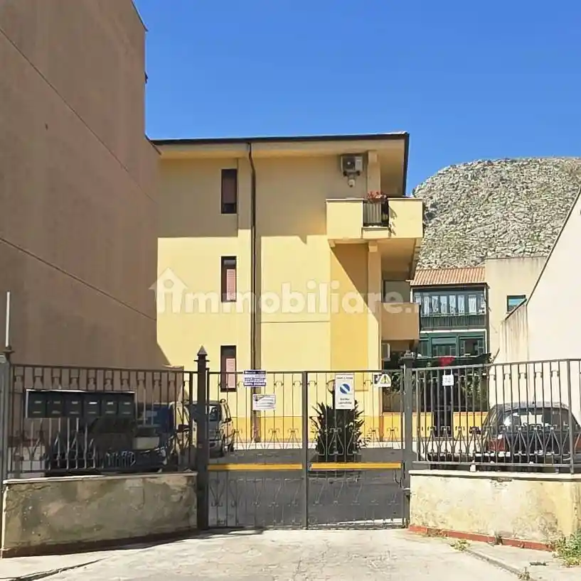 Appartamento in vendita a Palermo