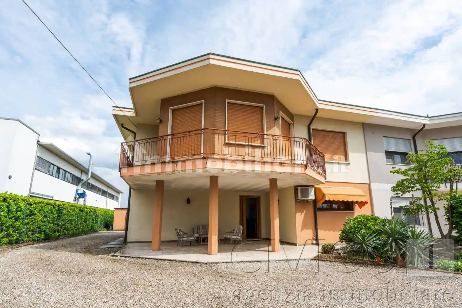 Villa in vendita a Nanto