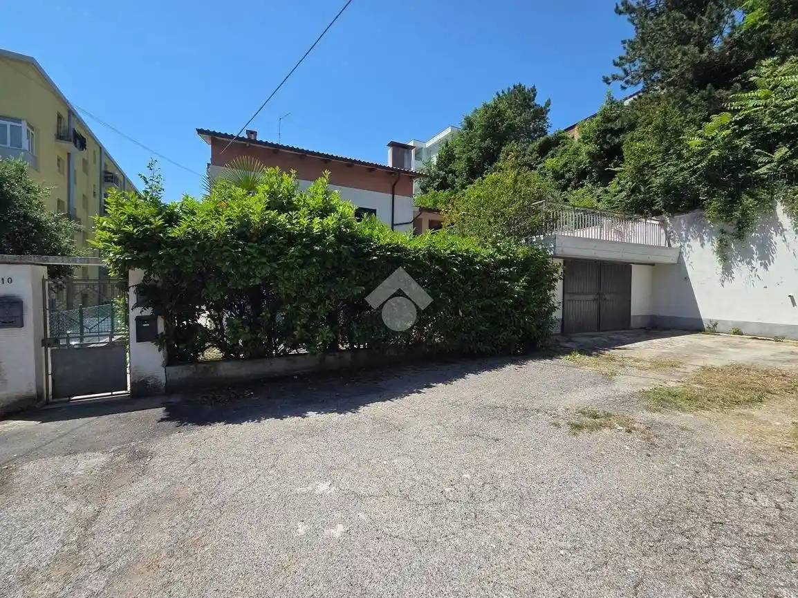 Appartamento in vendita a Muggia