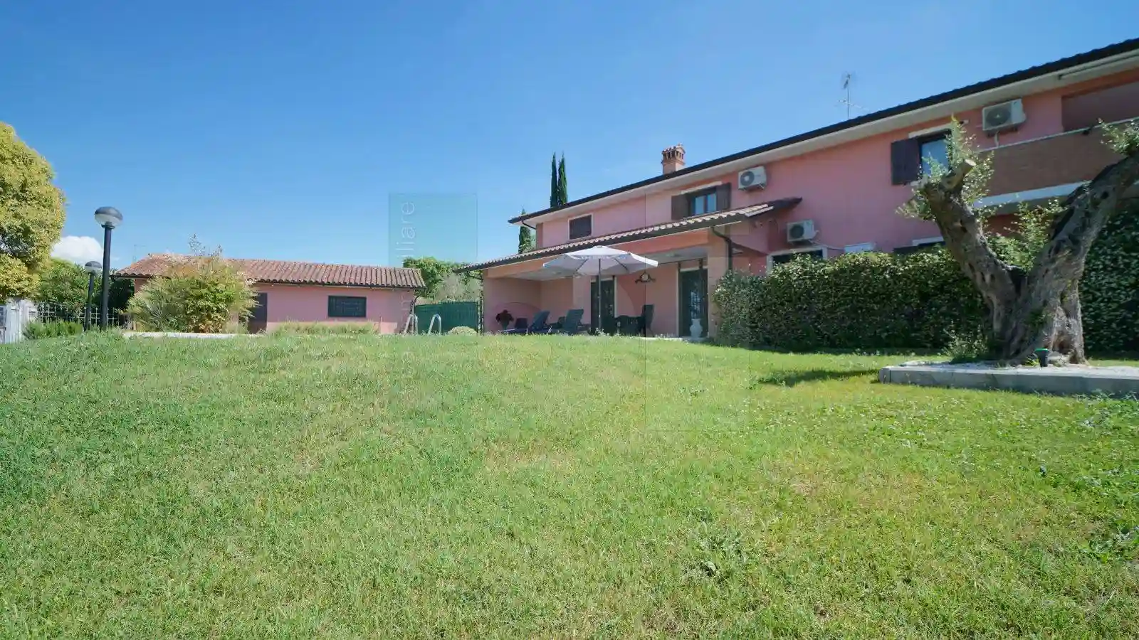 Villa - foto 4