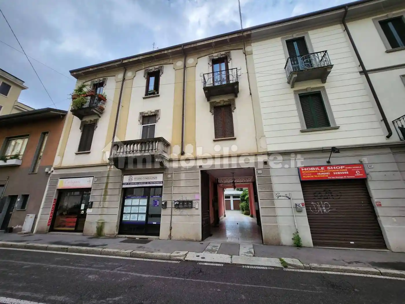 Appartamento in affitto a Saronno