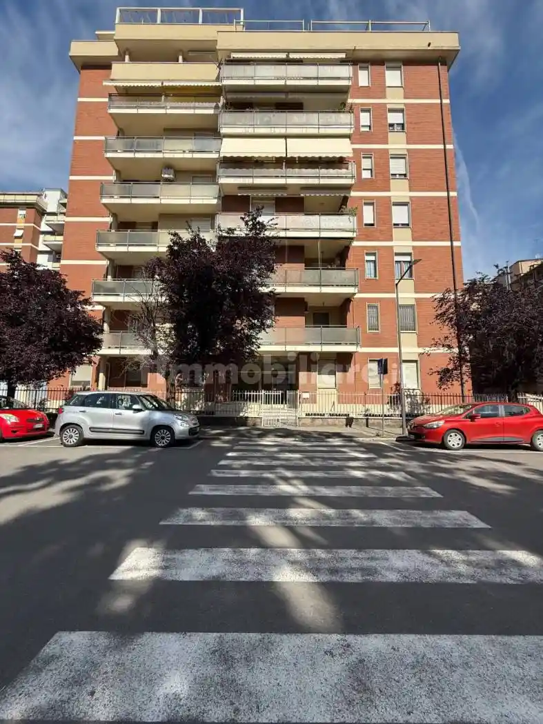 Appartamento in vendita a Piacenza