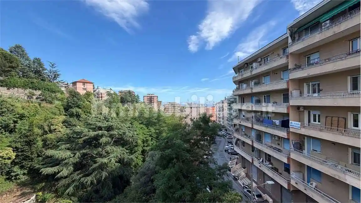 Appartamento in vendita a Genova
