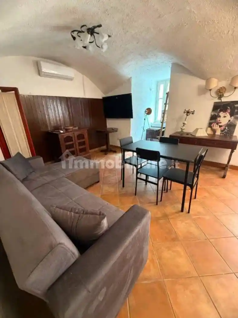 Appartamento in affitto a Napoli