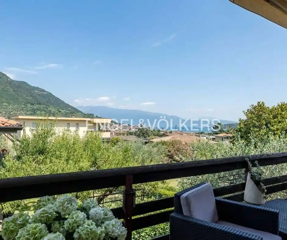 Villa in vendita a Salò
