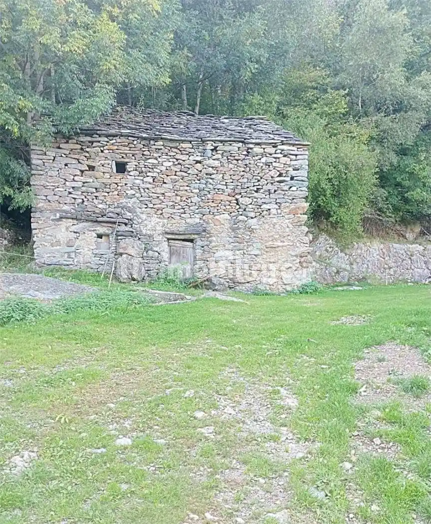 Rustico - Casale in vendita a Donnas