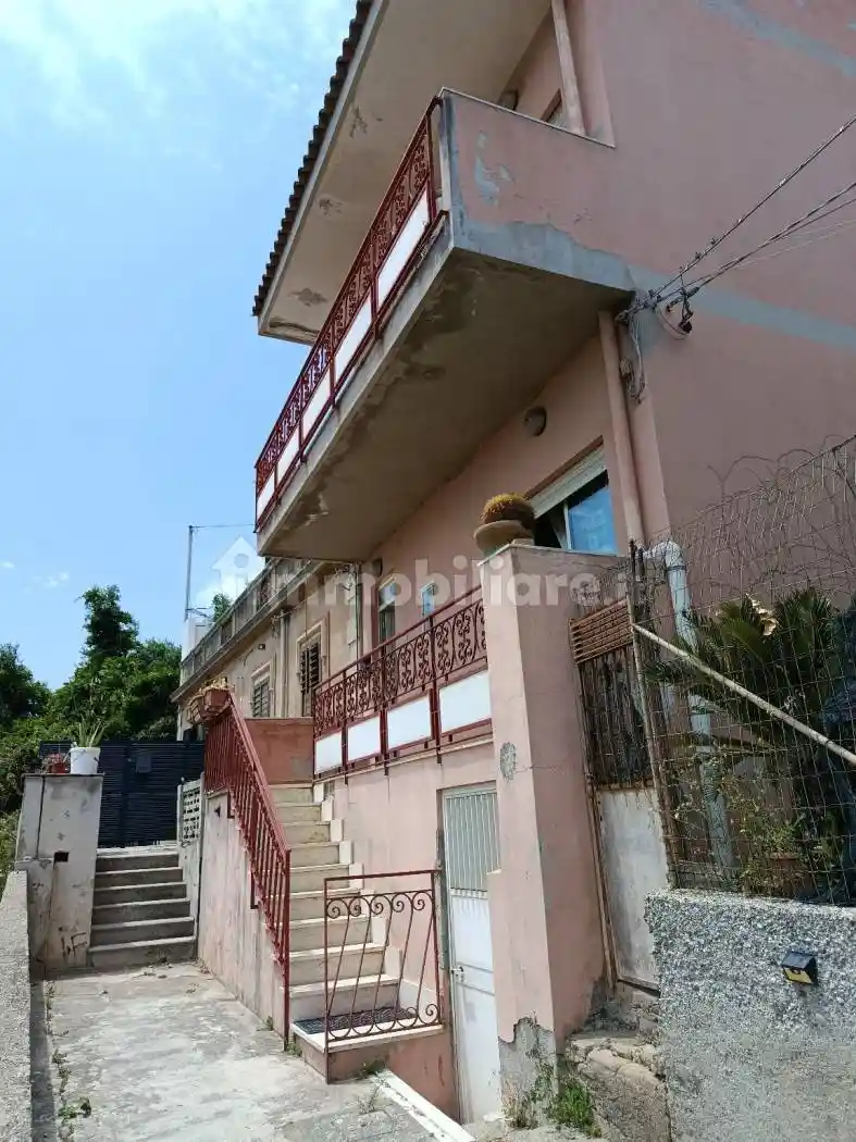 Villa in affitto a Messina