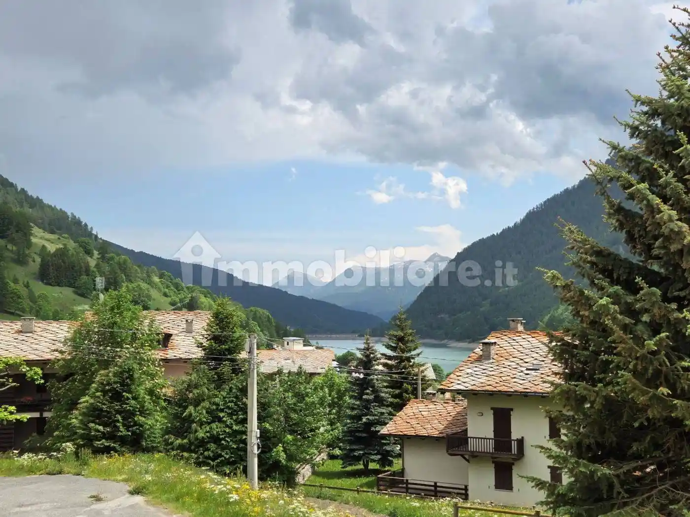 Appartamento in vendita a Pontechianale