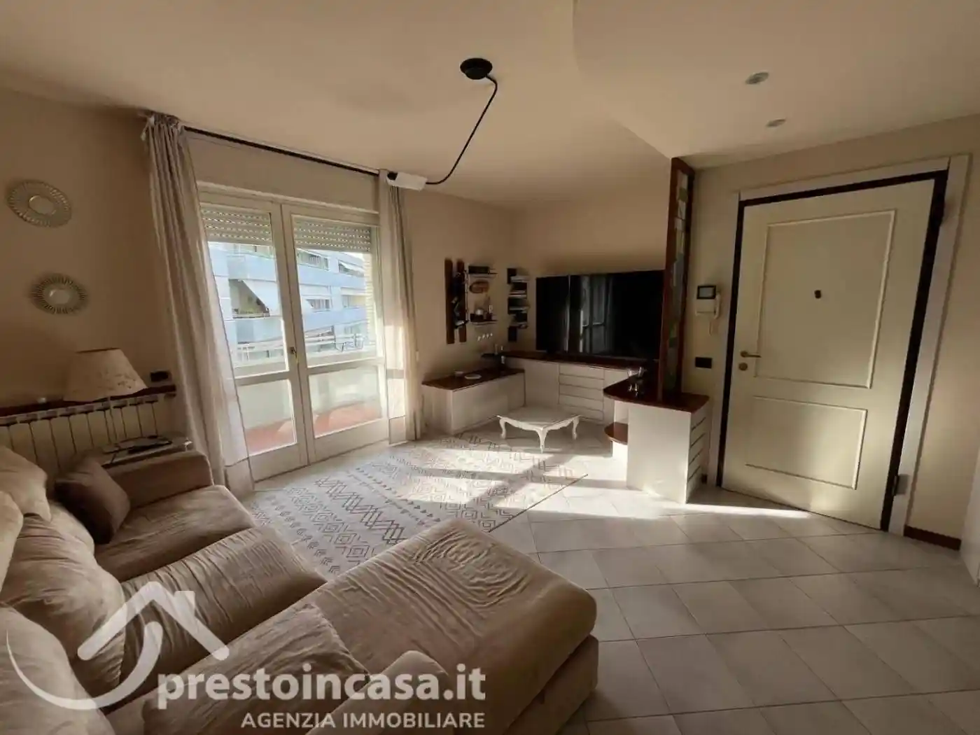 Appartamento in vendita a Viareggio