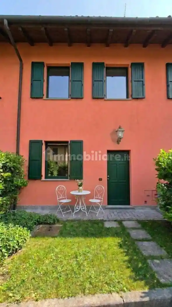 Villetta a schiera in vendita a Borgarello