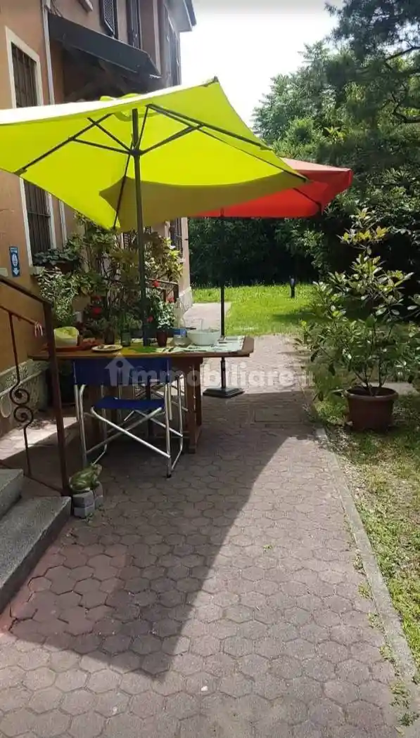 Casa indipendente in vendita a Milano