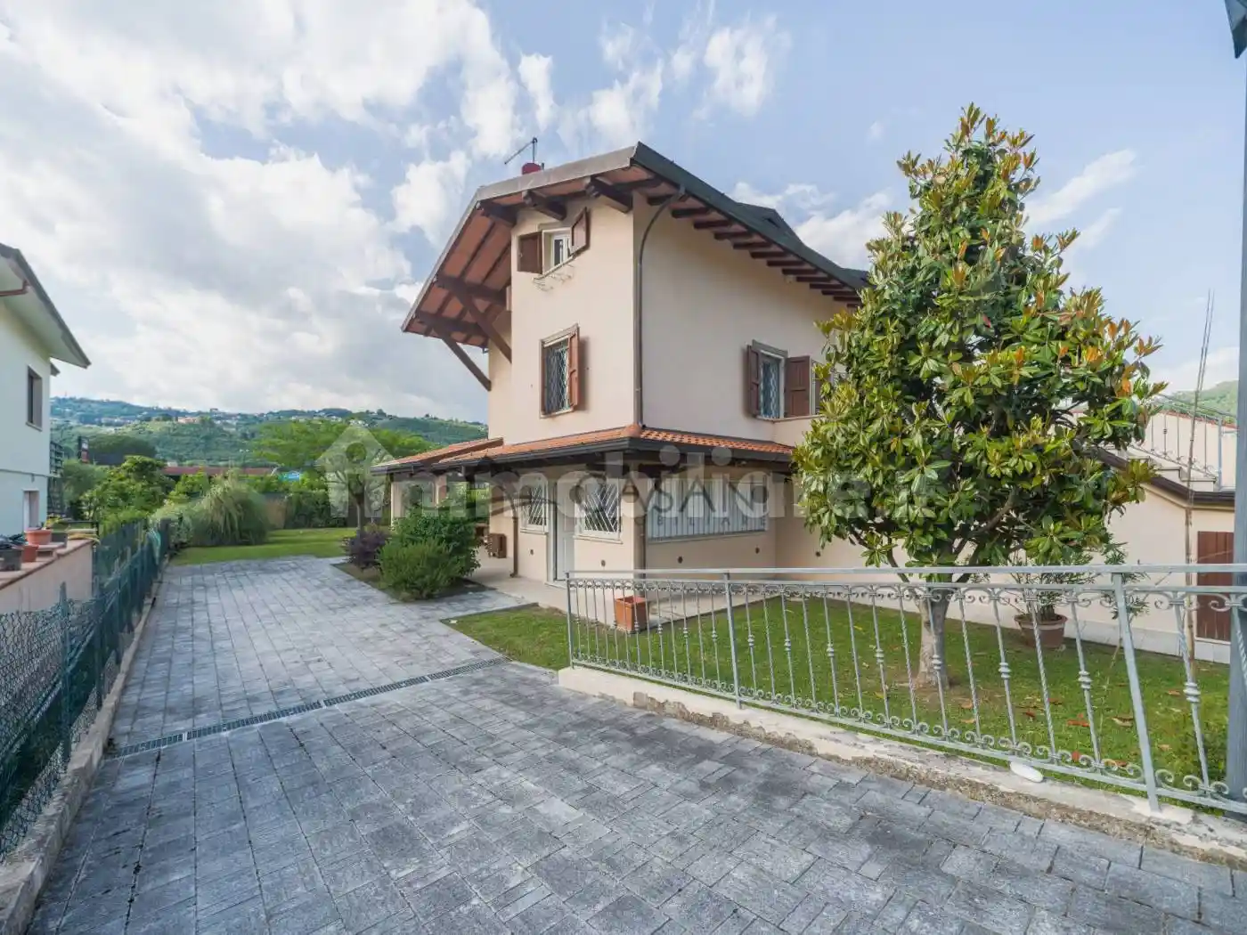 Villa in vendita a Massarosa