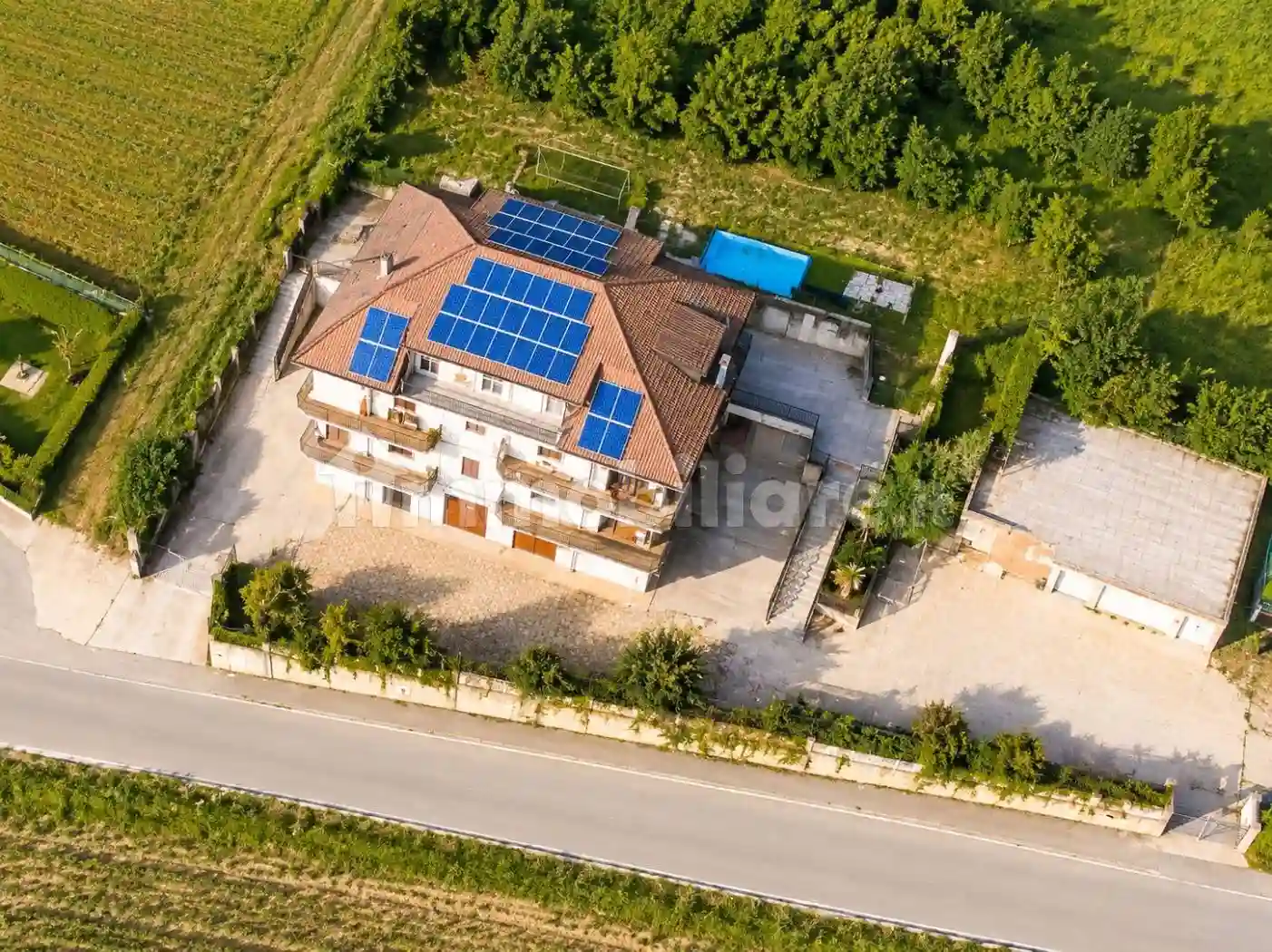 Villa - foto 2