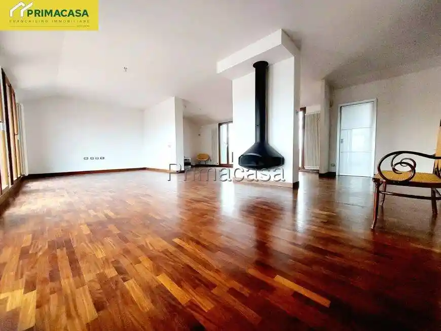 Attico - Mansarda in vendita a Carpi