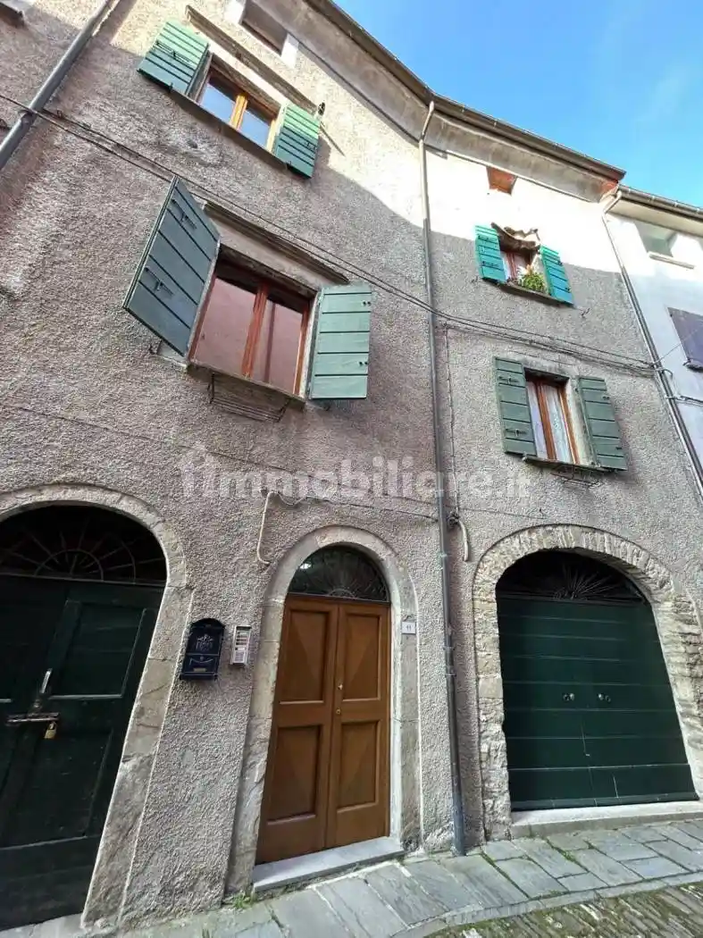 Appartamento in vendita a Berceto