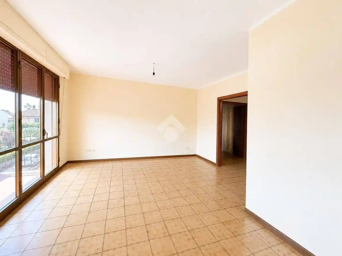Appartamento in vendita a Cascina