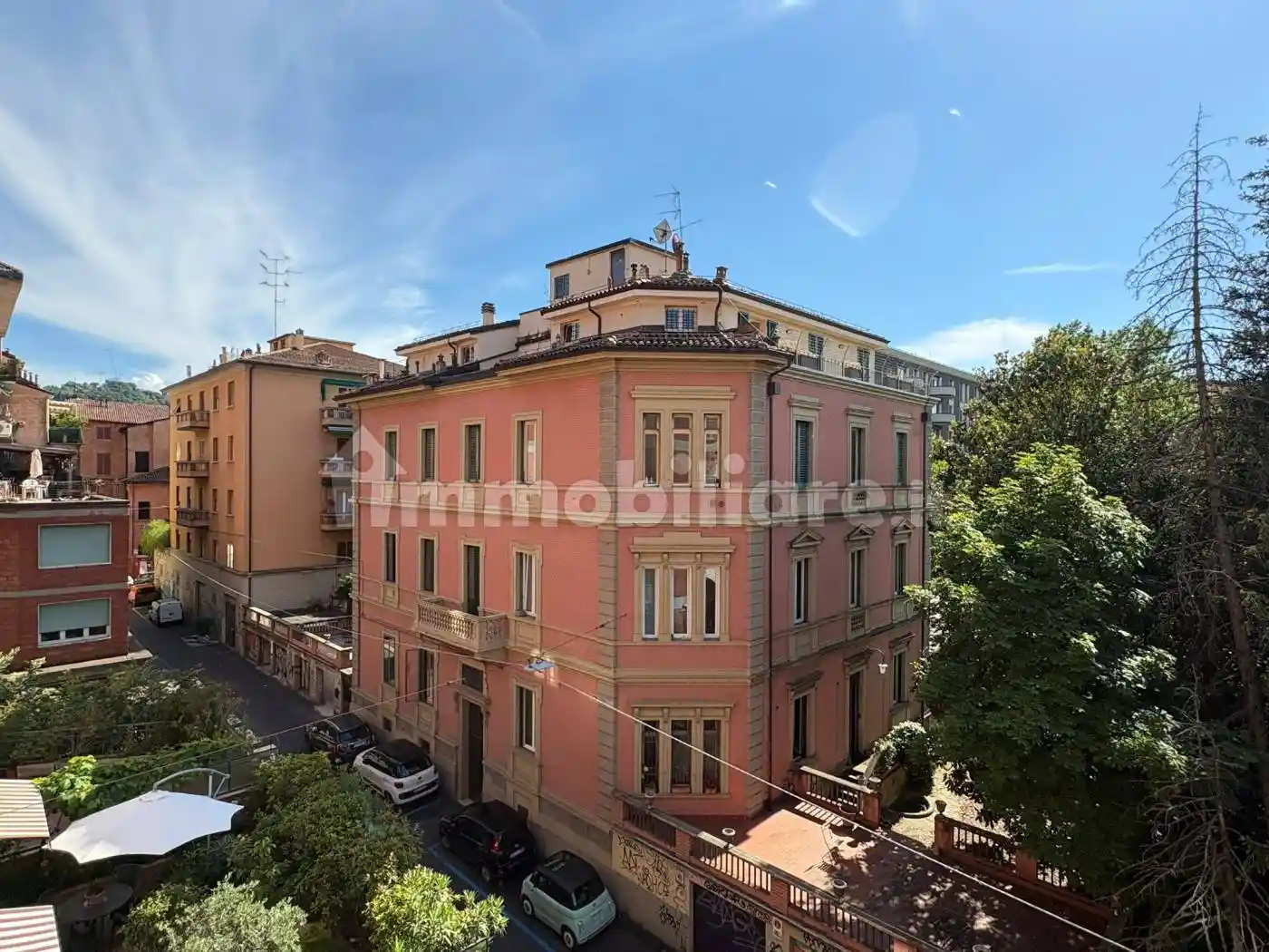 Appartamento in vendita a Bologna
