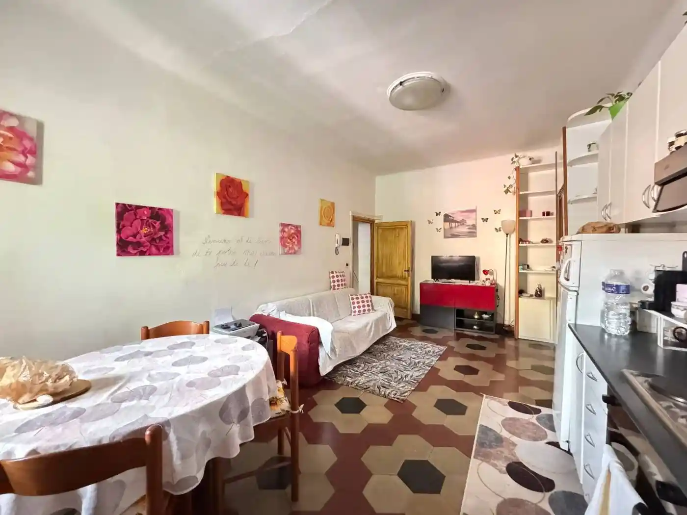Appartamento in vendita a Capraia e Limite