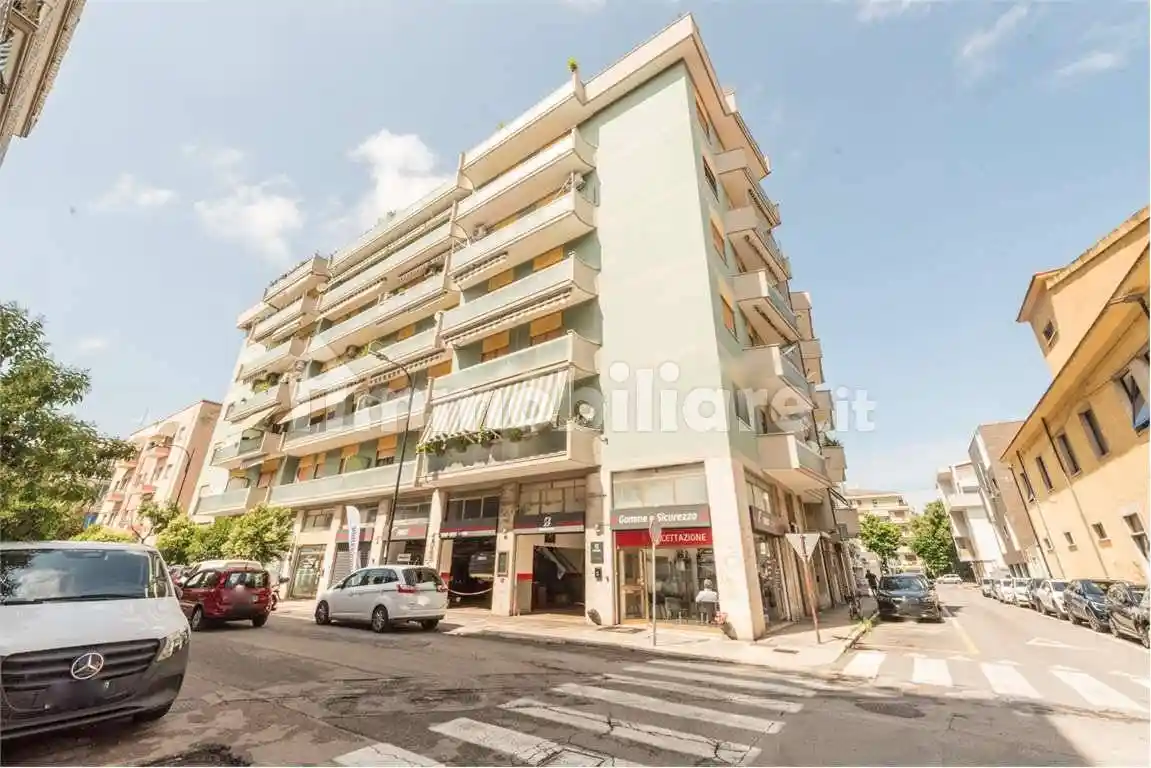 Appartamento in vendita a Pescara
