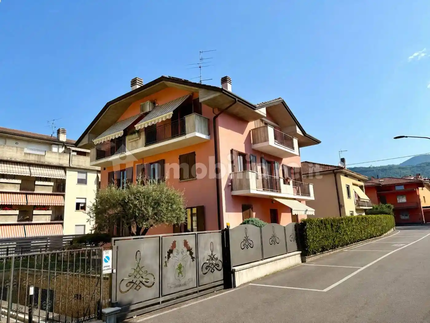 Appartamento in vendita a Almè