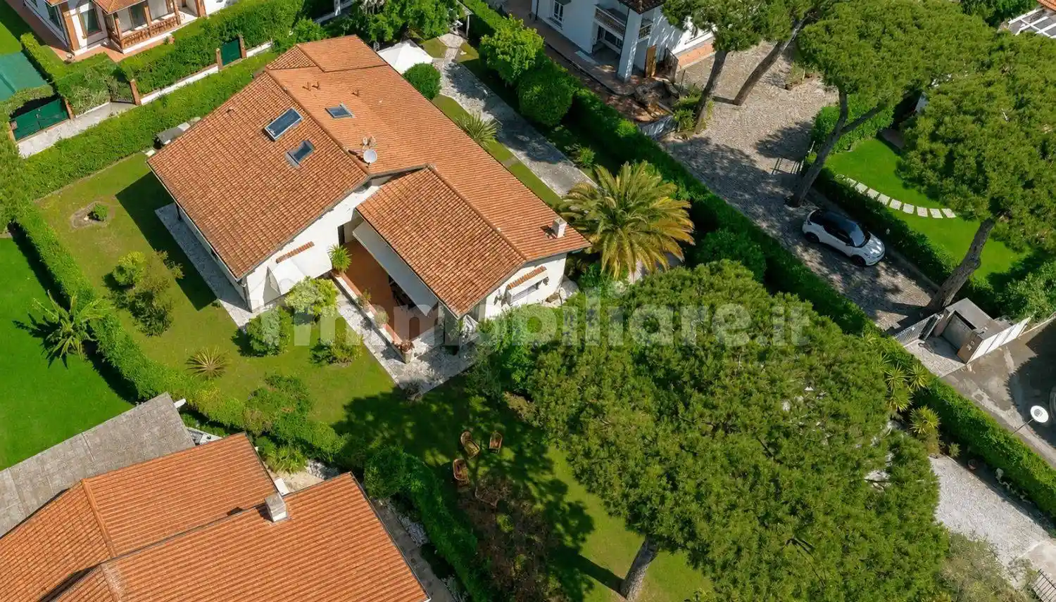 Villa in affitto a Forte dei Marmi