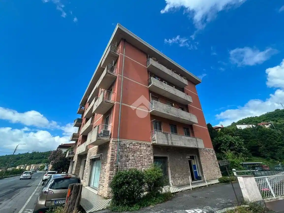 Appartamento in vendita a Serra Riccò