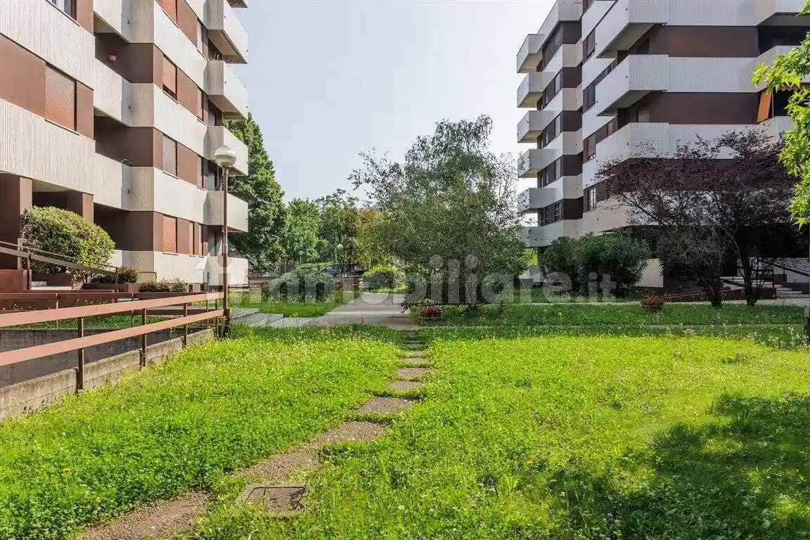 Appartamento in affitto a Monza