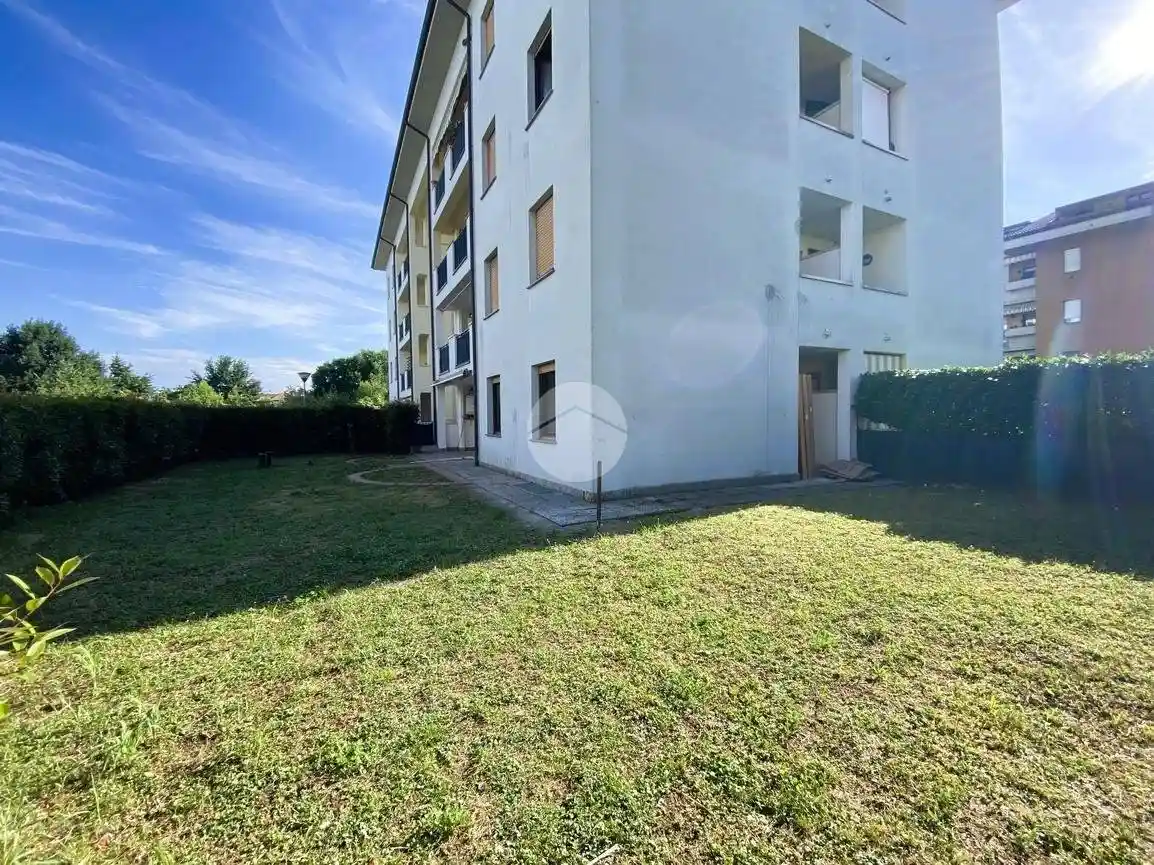 Appartamento in vendita a Rovato