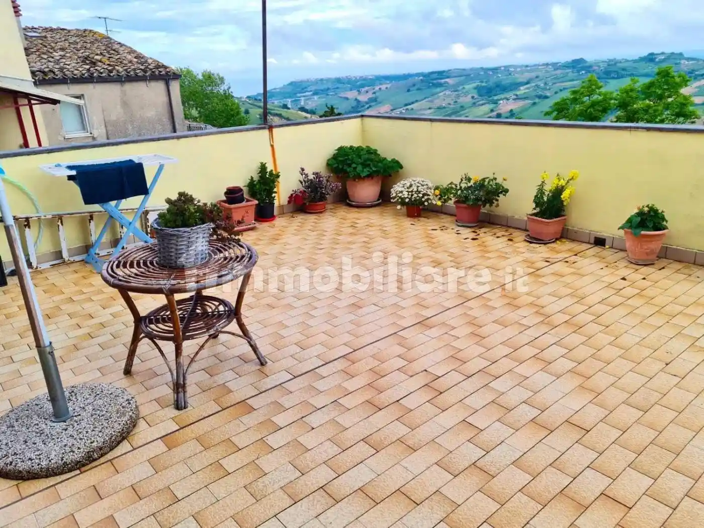 Appartamento in vendita a Pineto